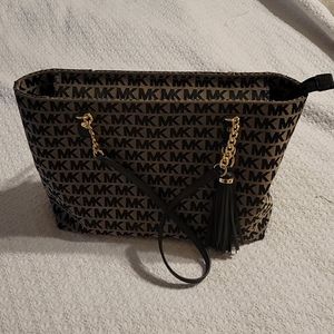 Michael Kors Signature Tote